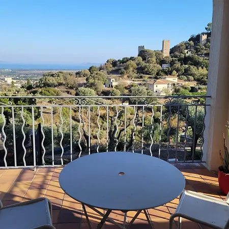 - Colline - Vue Sur Mer